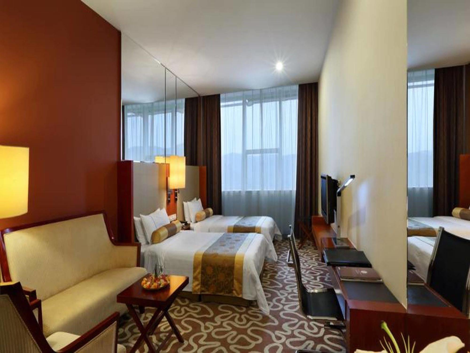 Shenzhen Caa Holy Sun Hotel, Luohu Railway Station Exteriör bild